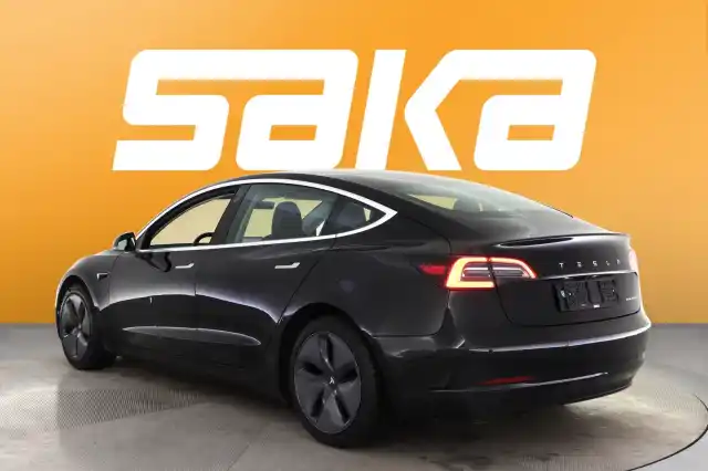 Musta Sedan, Tesla Model 3 – VAR-04613