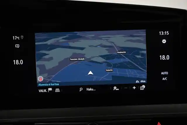 Valkoinen Sedan, Tesla Model 3 – VAR-04650