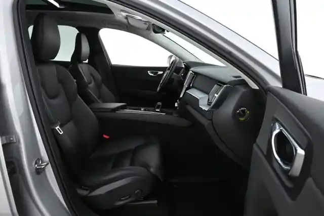 Hopea Maastoauto, Volvo XC60 – VAR-04704