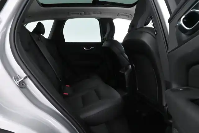 Hopea Maastoauto, Volvo XC60 – VAR-04704