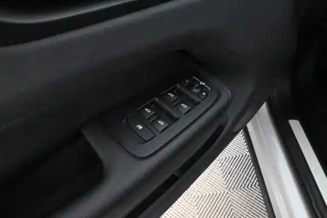 Hopea Maastoauto, Volvo XC60 – VAR-04704