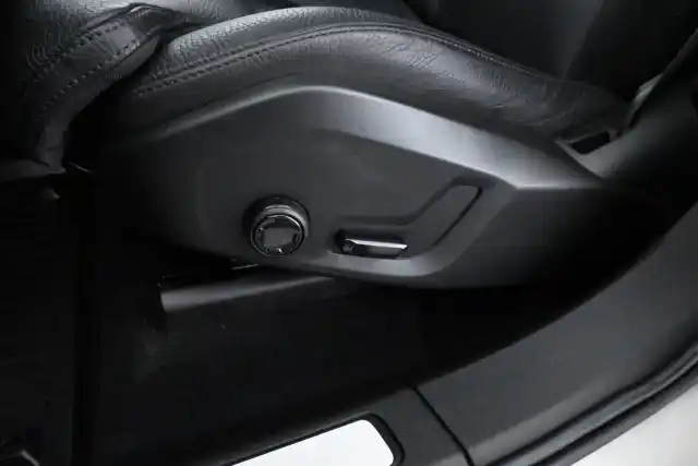Hopea Maastoauto, Volvo XC60 – VAR-04704