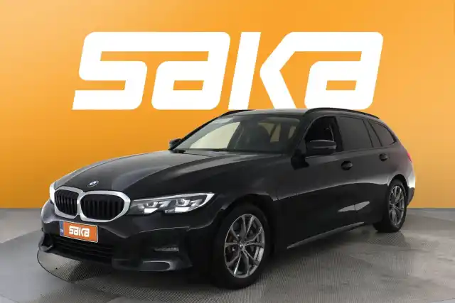 Musta Farmari, BMW 330 – VAR-04813