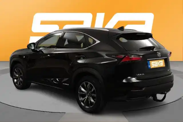 Musta Maastoauto, Lexus NX – VAR-04859