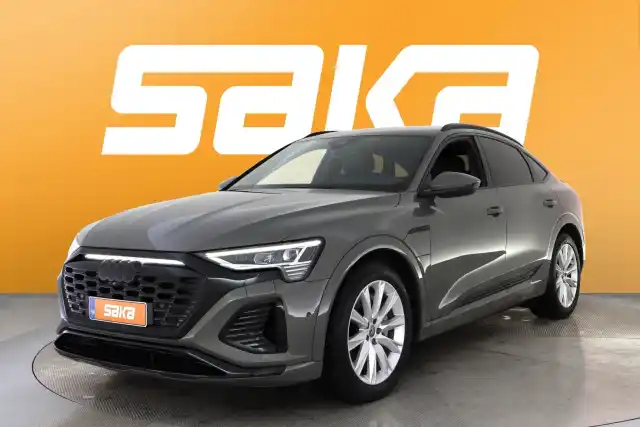 Harmaa Maastoauto, Audi Q8 e-tron – VAR-04965