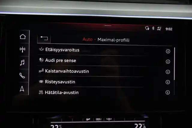 Musta Maastoauto, Audi e-tron – VAR-05003