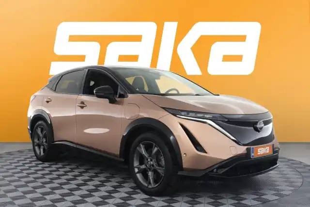 Ruskea Maastoauto, Nissan Ariya – VAR-05036