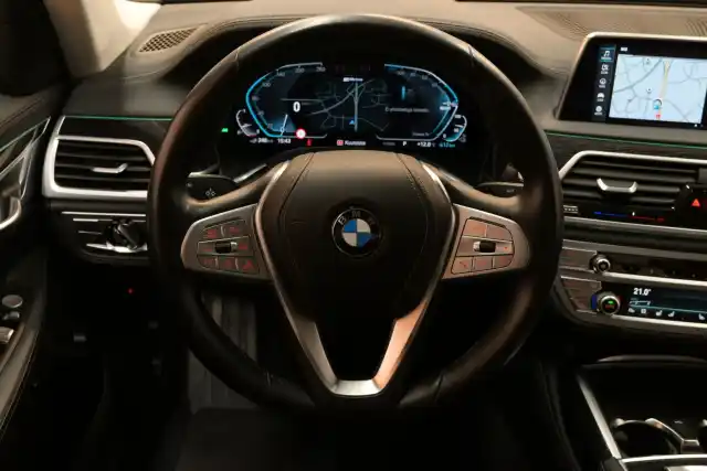 Hopea Sedan, BMW 745 – VAR-05041