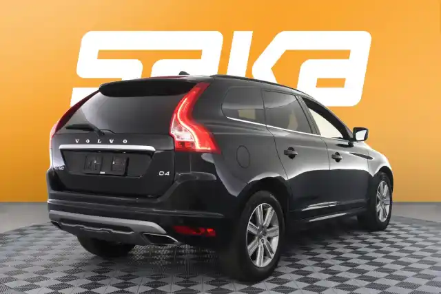 Musta Maastoauto, Volvo XC60 – VAR-05199