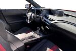 Oranssi Maastoauto, Lexus UX – VAR-05647, kuva 3