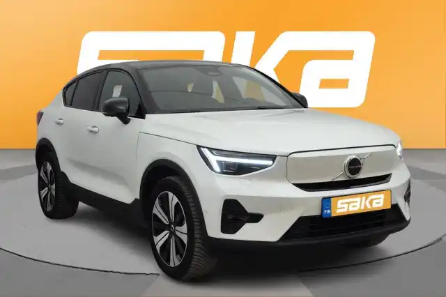 Valkoinen Maastoauto, Volvo C40 – VAR-05727