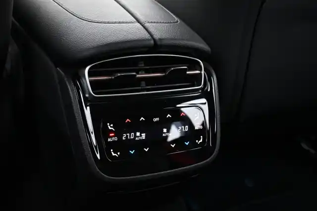 Musta Sedan, Mercedes-Benz EQE – VAR-05729