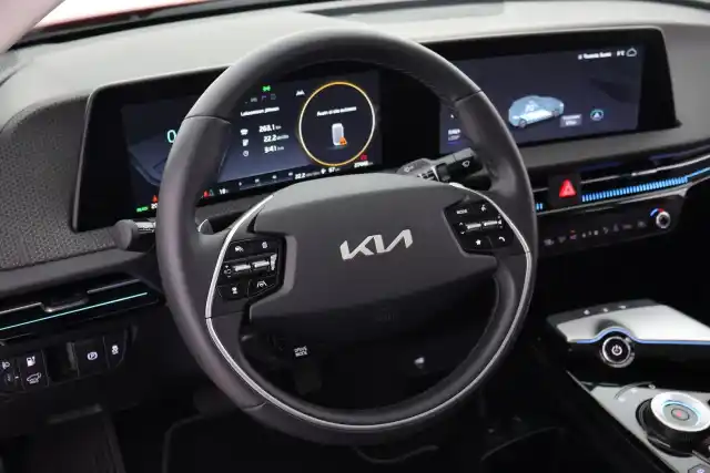 Punainen Viistoperä, Kia EV6 – VAR-05748