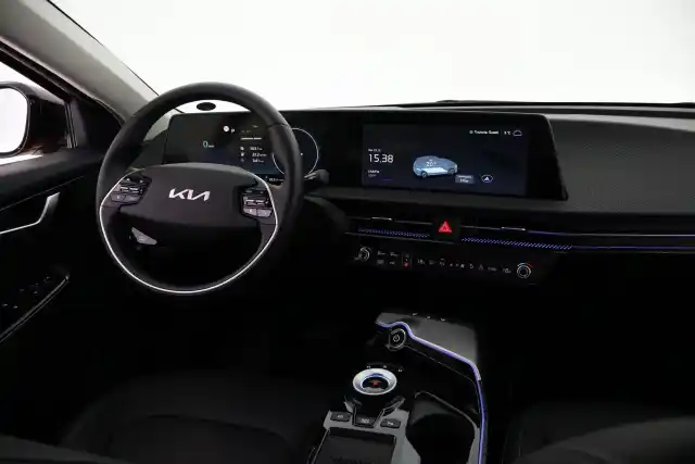 Punainen Viistoperä, Kia EV6 – VAR-05748