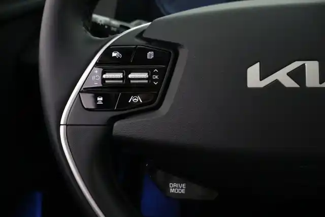 Punainen Viistoperä, Kia EV6 – VAR-05748