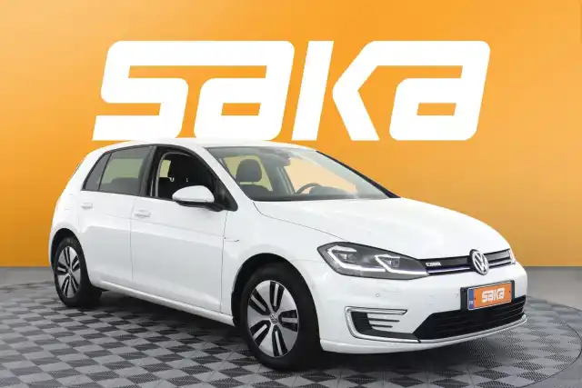 Valkoinen Viistoperä, Volkswagen Golf – VAR-05764