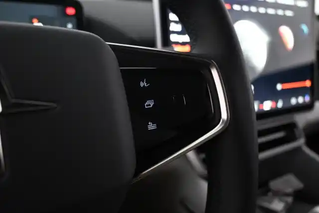 Valkoinen Maastoauto, Polestar 4 – VAR-05788