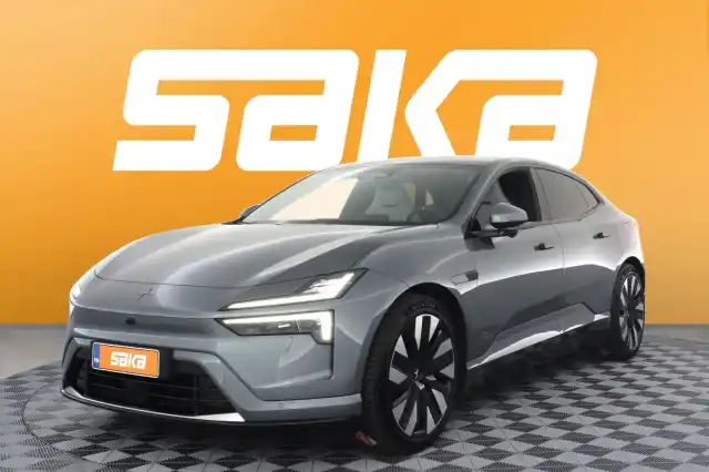 Valkoinen Maastoauto, Polestar 4 – VAR-05788