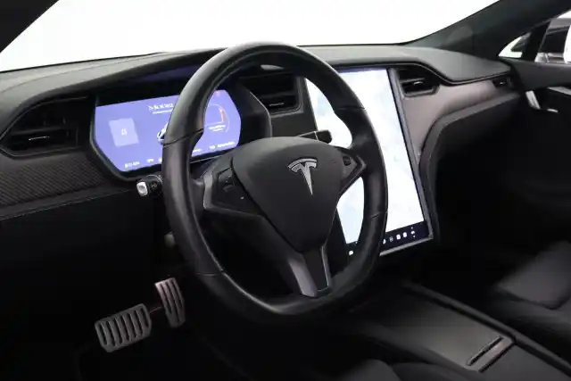 Musta Sedan, Tesla Model S – VAR-06009