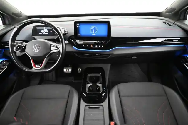 Sininen Maastoauto, Volkswagen ID.4 – VAR-06099