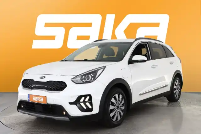 Valkoinen Maastoauto, Kia NIRO – VAR-06203