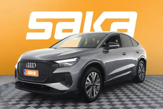 Harmaa Maastoauto, Audi Q4 e-tron – VAR-06307