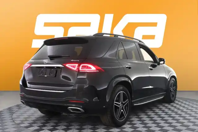 Musta Maastoauto, Mercedes-Benz GLE – VAR-06359