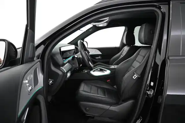 Musta Maastoauto, Mercedes-Benz GLE – VAR-06359