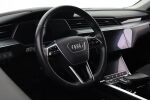 Musta Maastoauto, Audi e-tron – VAR-06505, kuva 12