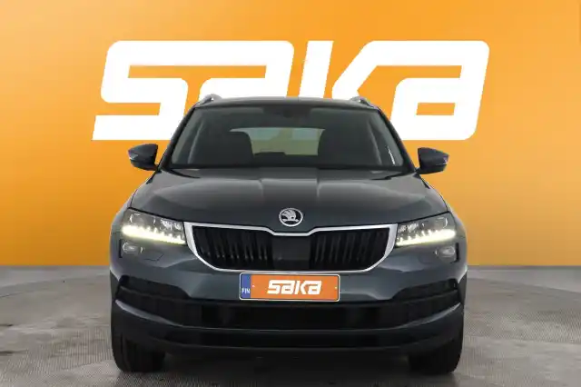 Harmaa Maastoauto, Skoda Karoq – VAR-06711