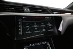 Musta Maastoauto, Audi Q8 e-tron – VAR-06772, kuva 25
