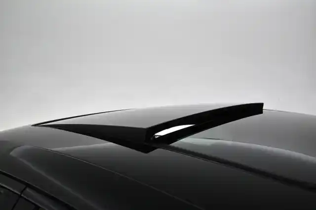 Musta Maastoauto, Audi Q8 e-tron – VAR-06772