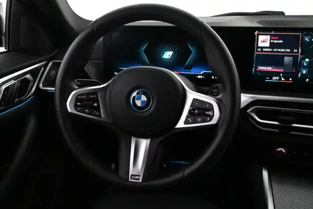 Sininen Sedan, BMW i4 – VAR-06830