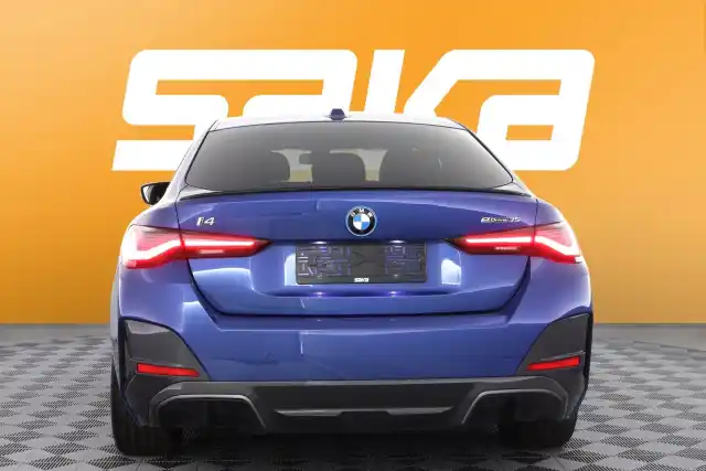 Sininen Sedan, BMW i4 – VAR-06830