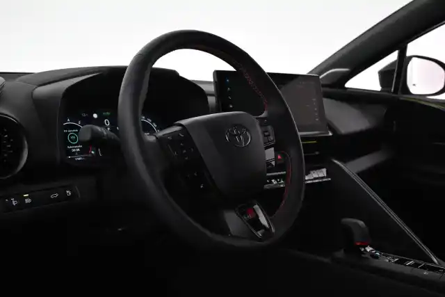 Punainen Maastoauto, Toyota C-HR – VAR-06965