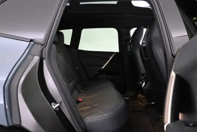 Harmaa Maastoauto, BMW iX – VAR-07001