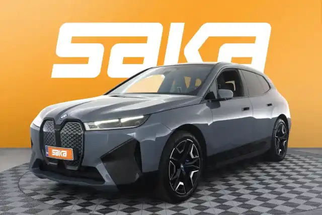 Harmaa Maastoauto, BMW iX – VAR-07001