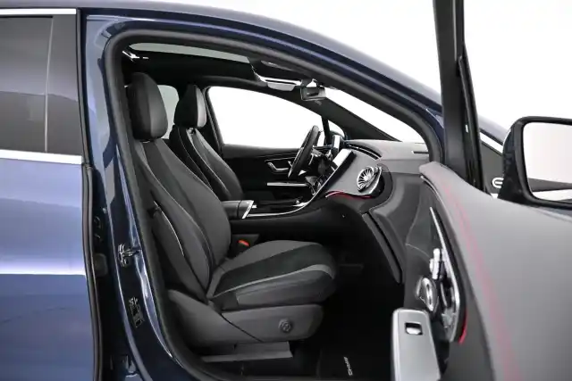 Sininen Maastoauto, Mercedes-Benz EQE SUV – VAR-07006