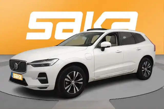 Valkoinen Maastoauto, Volvo XC60 – VAR-07327