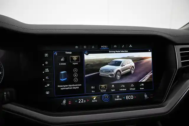 Musta Maastoauto, Volkswagen Touareg – VAR-07499