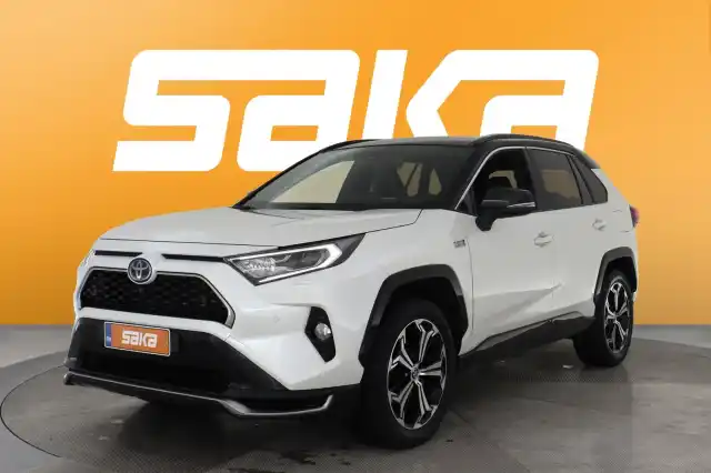 Valkoinen Maastoauto, Toyota RAV4 Plug-in – VAR-07552