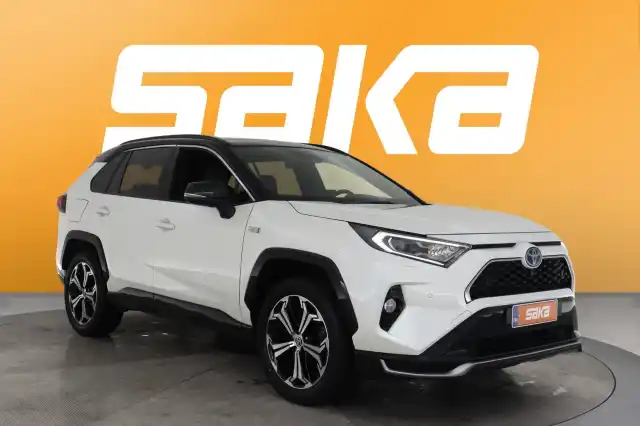 Valkoinen Maastoauto, Toyota RAV4 Plug-in – VAR-07552