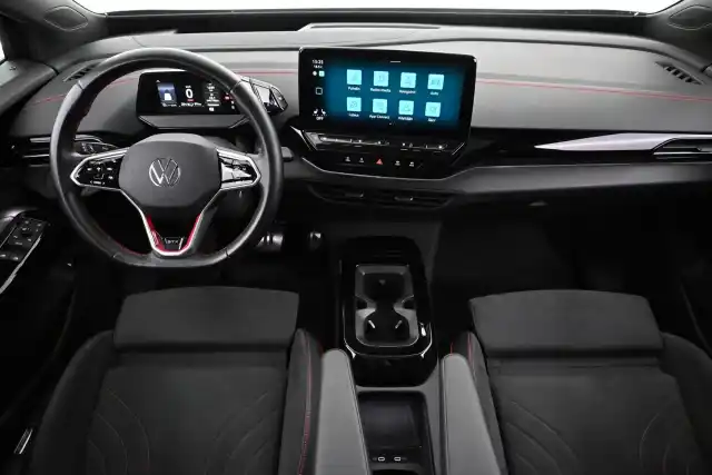 Musta Maastoauto, Volkswagen ID.4 – VAR-07618