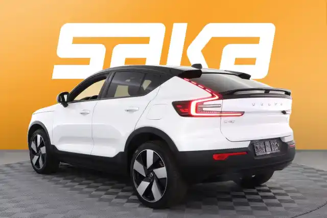 Valkoinen Maastoauto, Volvo C40 – VAR-07675