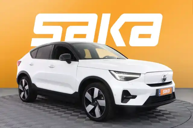 Valkoinen Maastoauto, Volvo C40 – VAR-07675