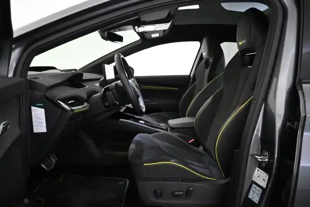 Harmaa Maastoauto, Skoda Enyaq – VAR-07902