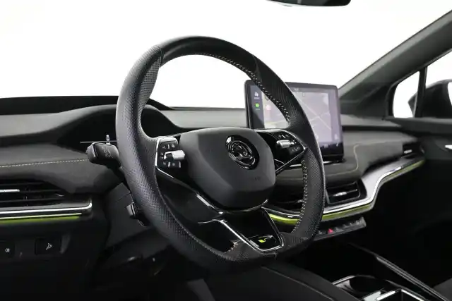 Harmaa Maastoauto, Skoda Enyaq – VAR-07902