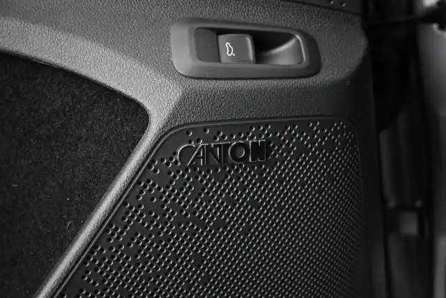 Harmaa Maastoauto, Skoda Enyaq – VAR-07902