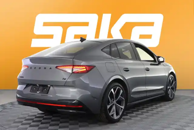 Harmaa Maastoauto, Skoda Enyaq – VAR-07902