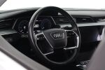Harmaa Maastoauto, Audi e-tron – VAR-07961, kuva 11